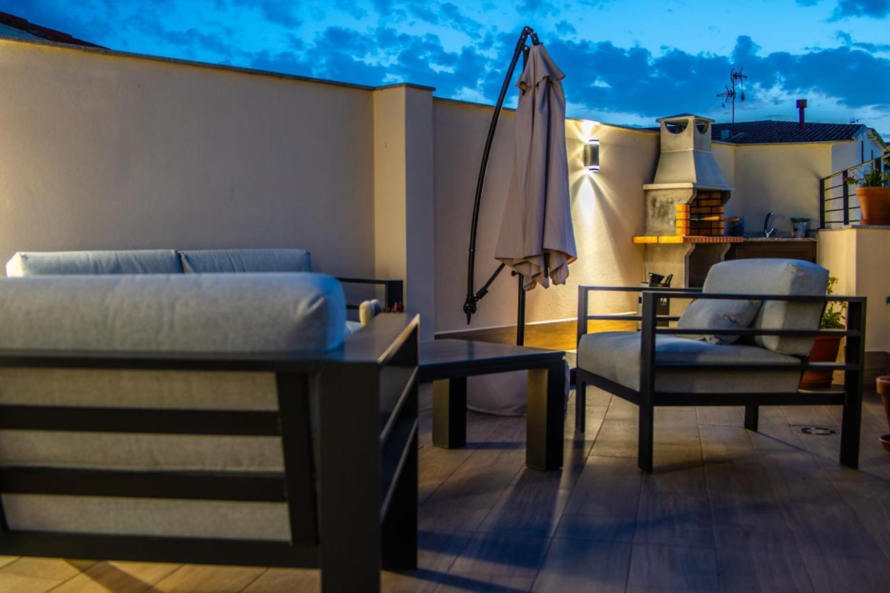 Apartamentos Turisticos El Altozano Fuentes De Leon Екстер'єр фото