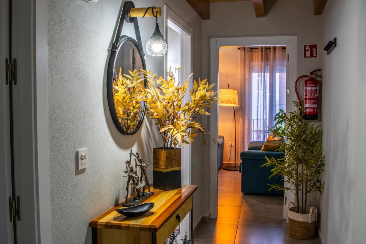 Apartamentos Turisticos El Altozano Fuentes De Leon Екстер'єр фото